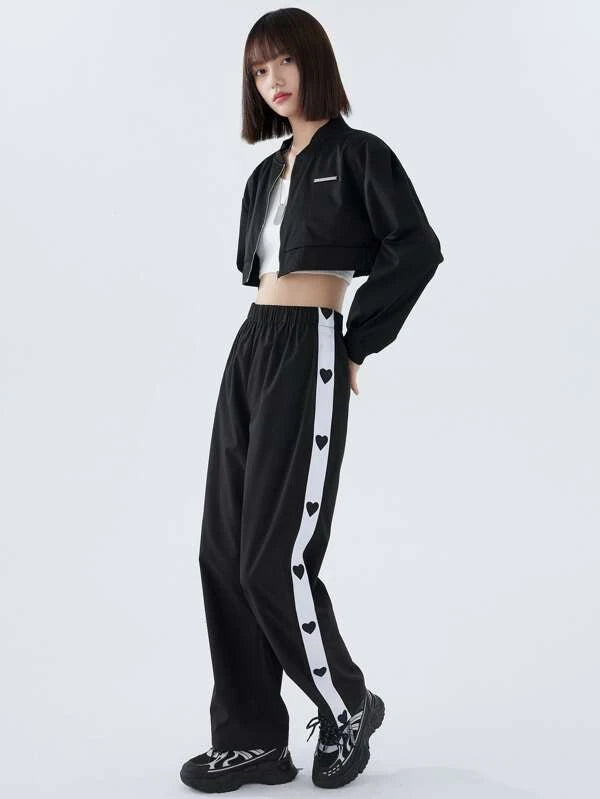 DAZY Heart Print Contrast Side Seam Pants