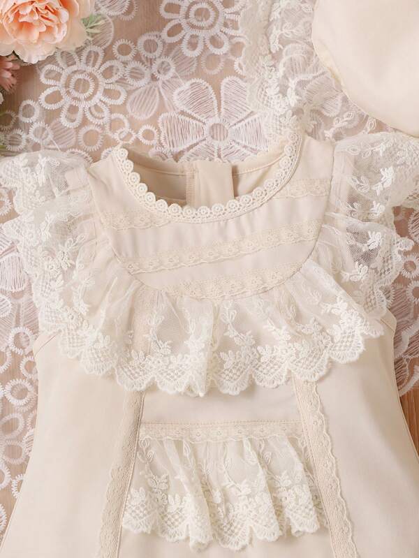 Baby Contrast Lace Ruffle Trim Bodysuit