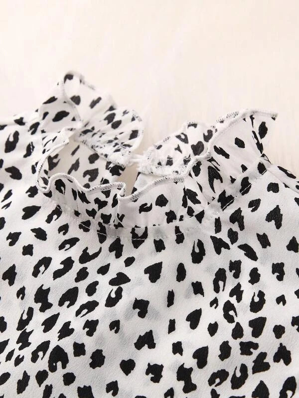 SHEIN Kids EVRYDAY Toddler Girls Dalmatian Print Ruffle Trim Mock Neck Blouse