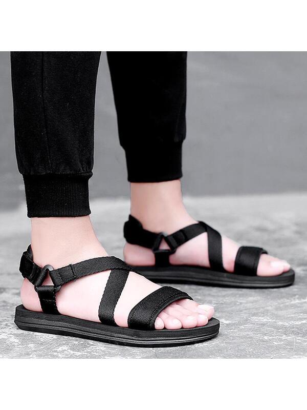 Men Lightweight Criss Cross Sandals, Leisure Black Fabric Casual Sandals