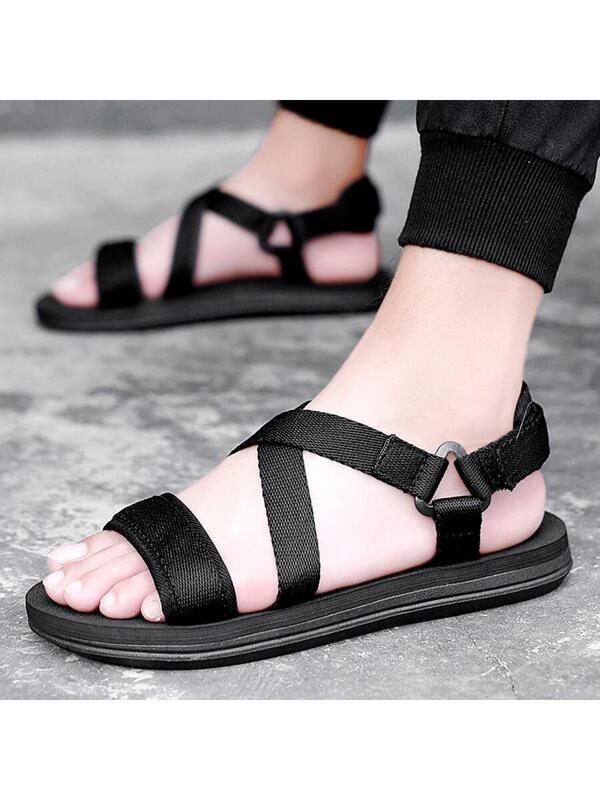 Men Lightweight Criss Cross Sandals, Leisure Black Fabric Casual Sandals