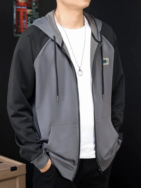 Men Patch Detail Colorblock Raglan Sleeve Zip Up Drawstring Hoodie