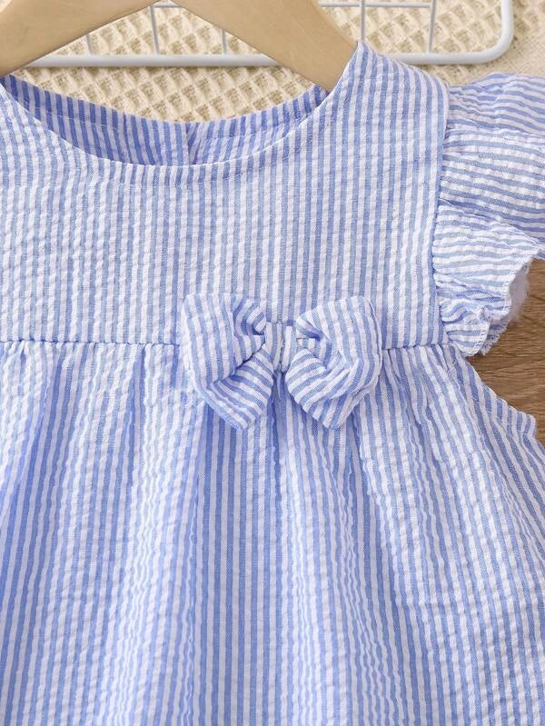 SHEIN Kids EVRYDAY Toddler Girls Striped Bow Front Ruffle Trim Blouse