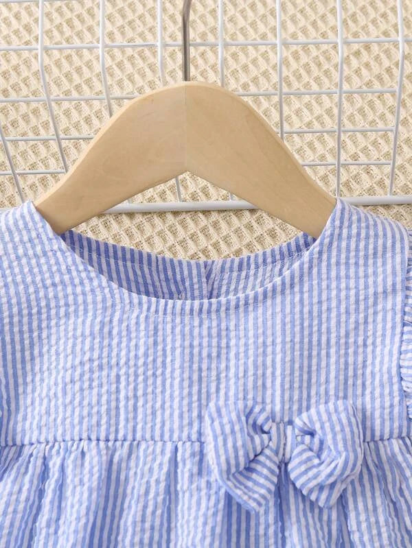 SHEIN Kids EVRYDAY Toddler Girls Striped Bow Front Ruffle Trim Blouse