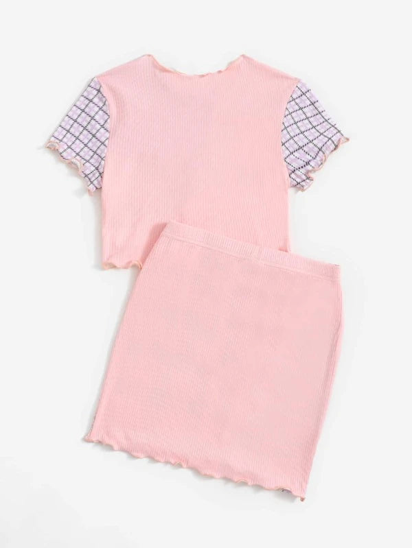 SHEIN Teen Girls Letter & Tartan Graphic Tee & Lettuce Trim Skirt Set