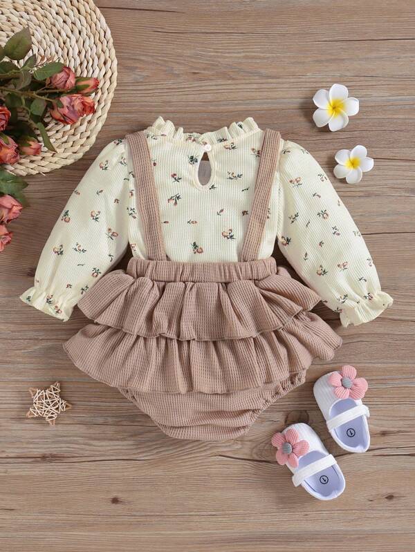 Baby Floral Print Flounce Sleeve Top & Ruffle Trim Pinafore Shorts