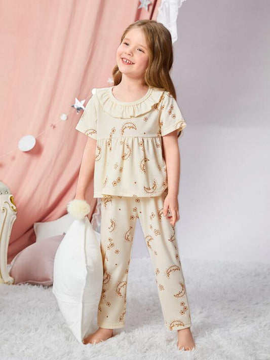 SHEIN Kids QTFun Toddler Girls Moon And Star Print Ruffle Trim PJ Set