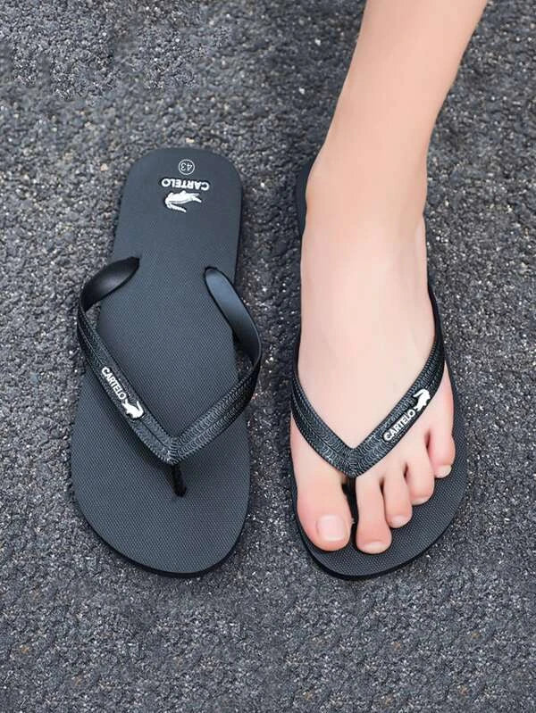 Men Metal Decor Flip-Flops