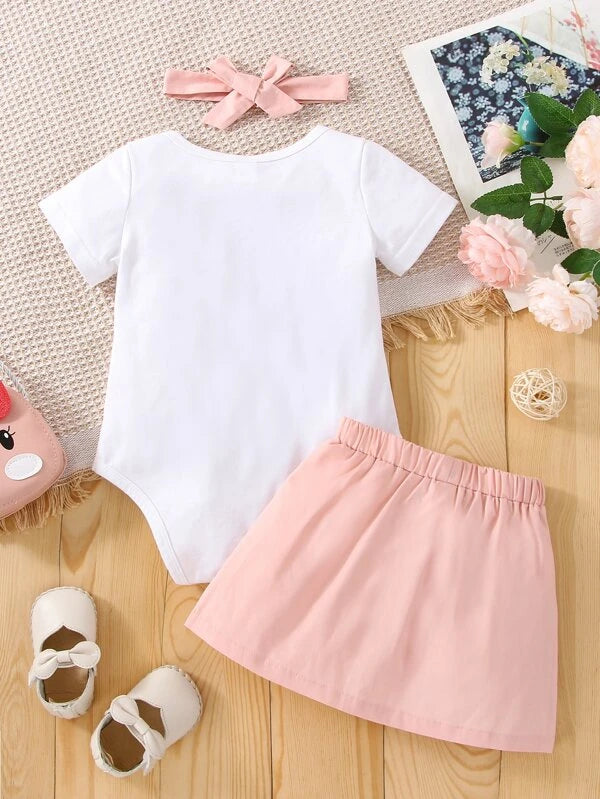 Baby Heart & Letter Graphic Bodysuit & Bow Front Skirt & Headband