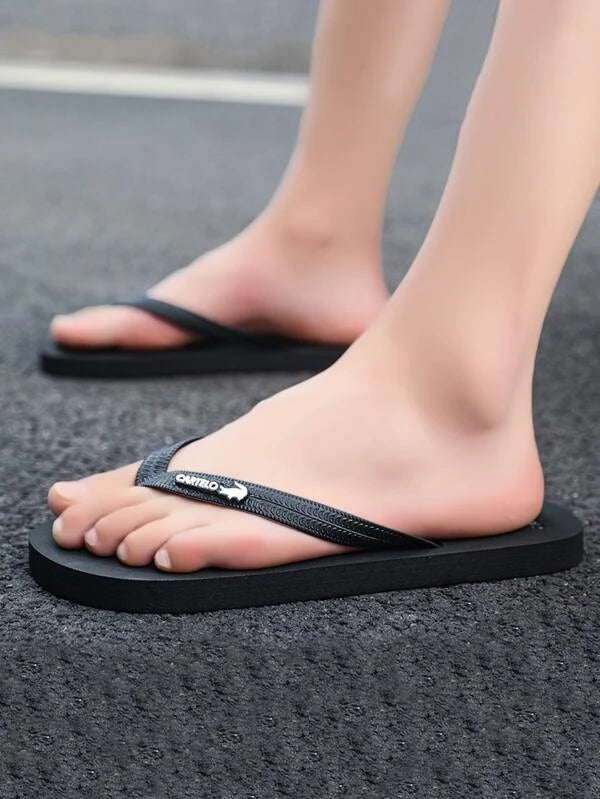 Men Metal Decor Flip-Flops