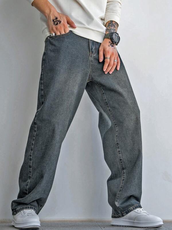 Men Slant Pocket Straight Leg Jeans