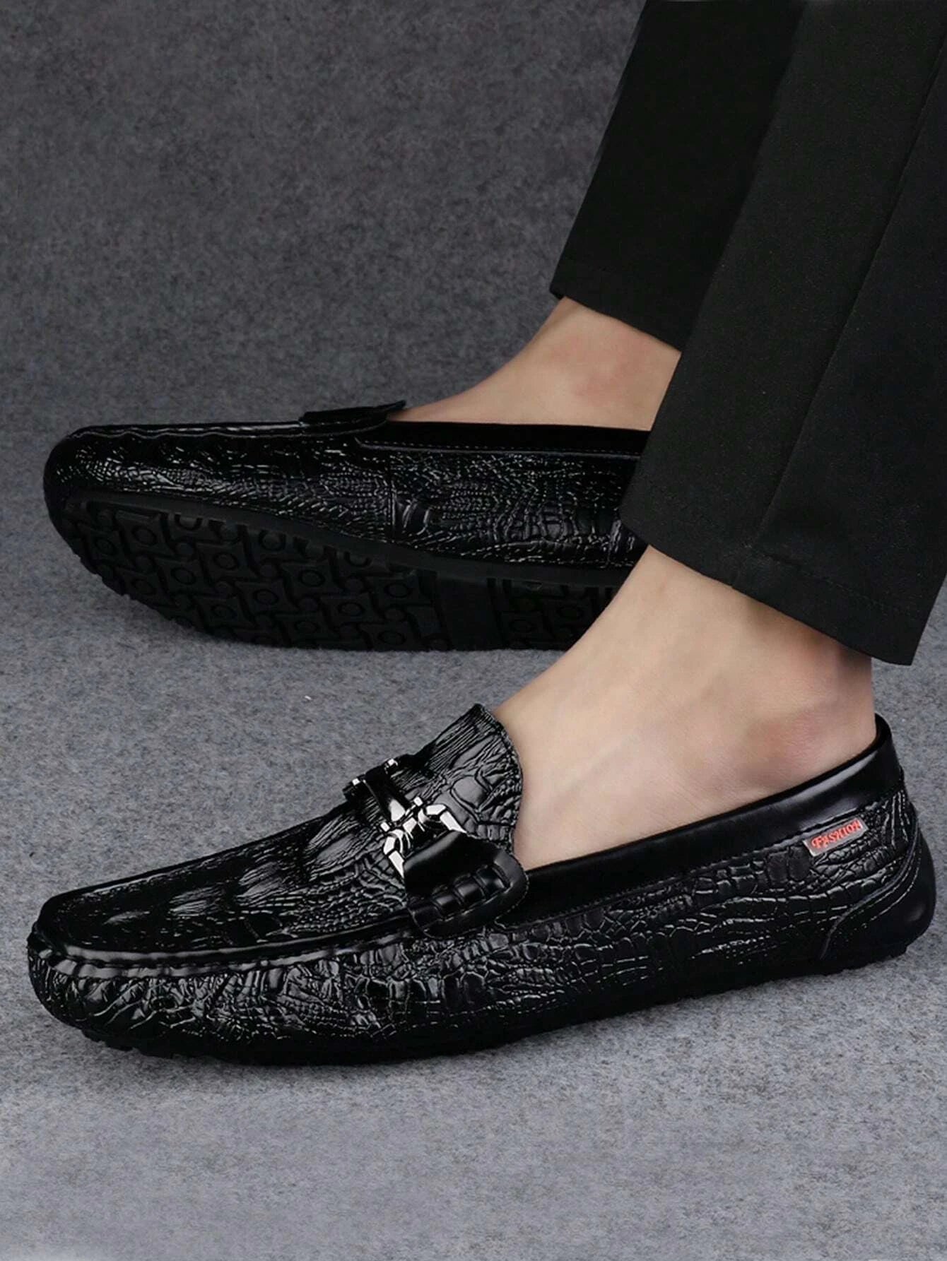 Men Metal Decor Crocodile Embossed Casual Loafers, Fashion Loafers Black