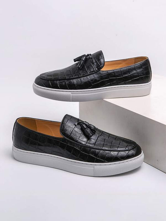 Men Crocodile Embossed Tassel Decor Slip-on Casual Loafers, Leisure Black Flat Shoes