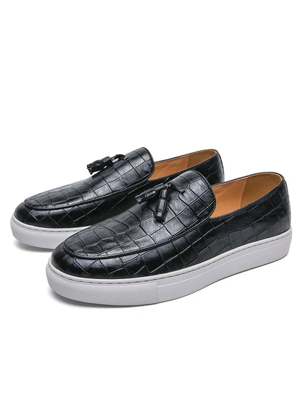 Men Crocodile Embossed Tassel Decor Slip-on Casual Loafers, Leisure Black Flat Shoes