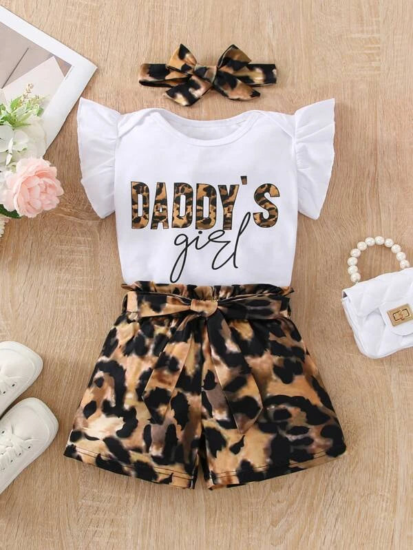 Baby Leopard & Letter Graphic Flutter Sleeve Bodysuit & Paperbag Waist Belted Shorts & Headband