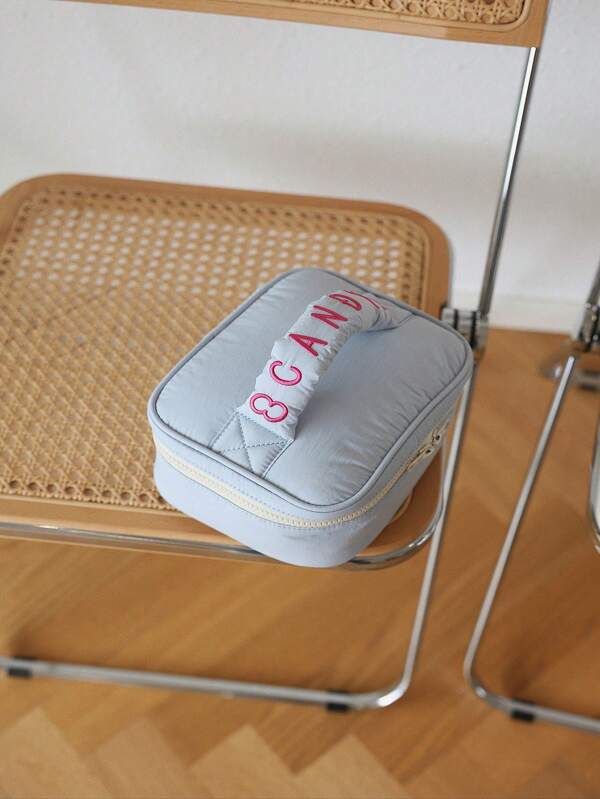 1pc Letter Embroidered Portable Square Makeup Bag