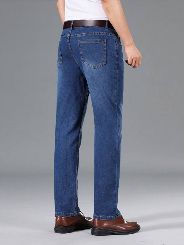 Manfinity Hypemode Men Slant Pocket Straight Leg Jeans Without Belt