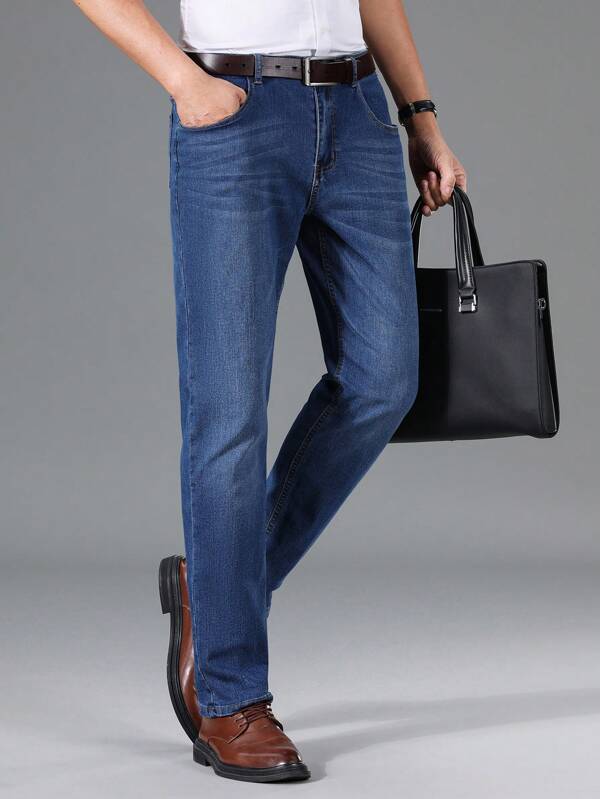 Manfinity Hypemode Men Slant Pocket Straight Leg Jeans Without Belt