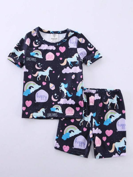 SHEIN Kids QTFun Toddler Girls Unicorn Print Sleep Tee & Shorts Snug Fit PJ Set