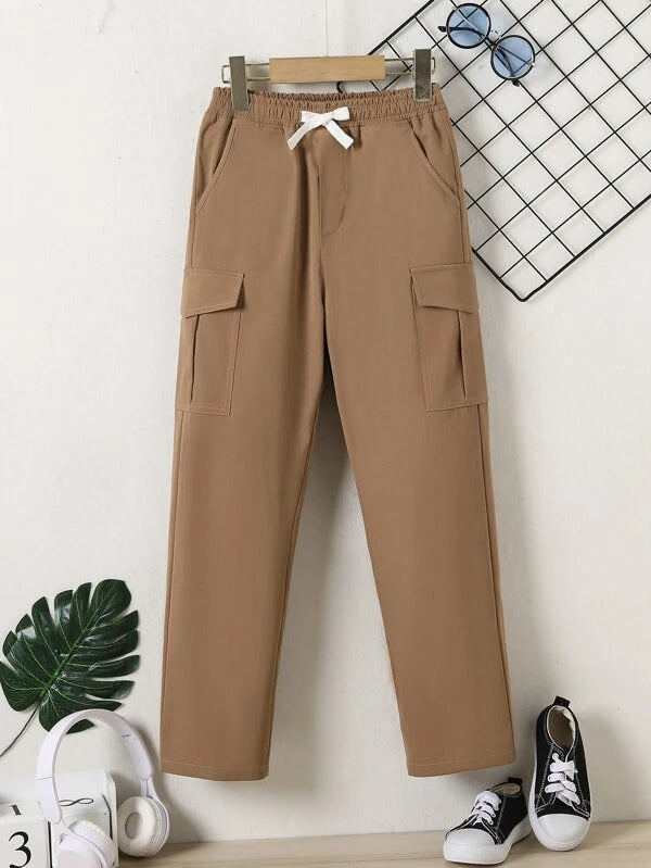 SHEIN Kids EVRYDAY Boys Flap Pocket Side Drawstring Waist Cargo Pants