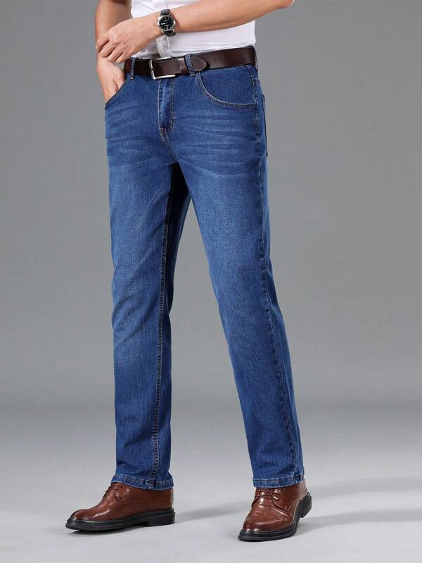 Manfinity Hypemode Men Slant Pocket Straight Leg Jeans Without Belt