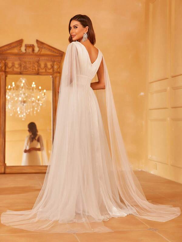 Contrast Mesh Overlay Wedding Dress With Cape