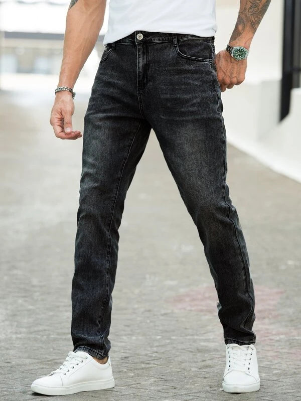 Men Slant Pocket Straight Leg Jeans