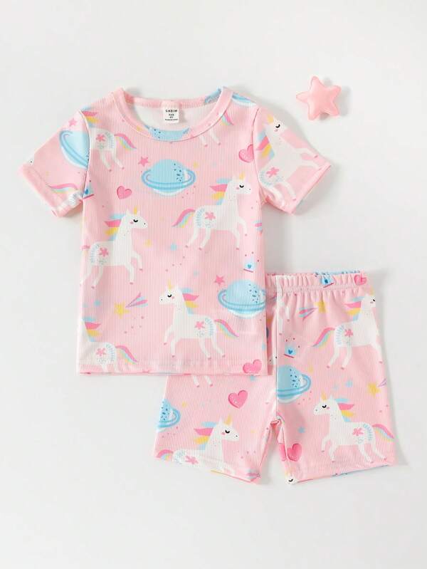 SHEIN Kids QTFun Toddler Girls Unicorn Print Tee & Shorts Snug Fit PJ Set