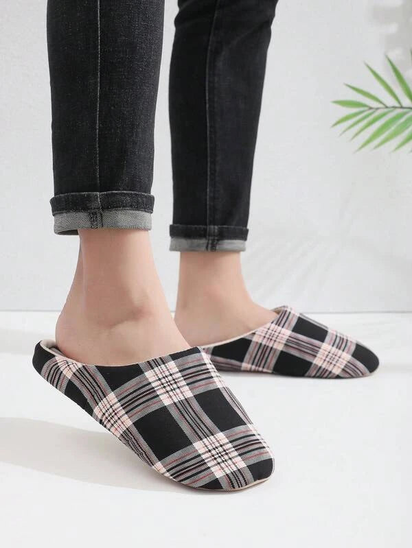 Men Plaid Pattern Bedroom Slippers, Polyester Fashion Slippers