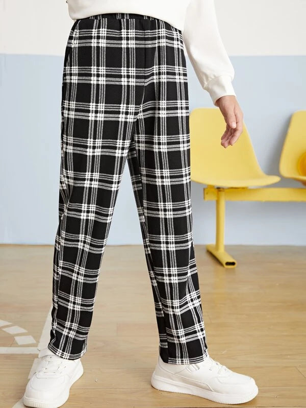 SHEIN Kids EVRYDAY Boys Plaid Print Slant Pocket Pants