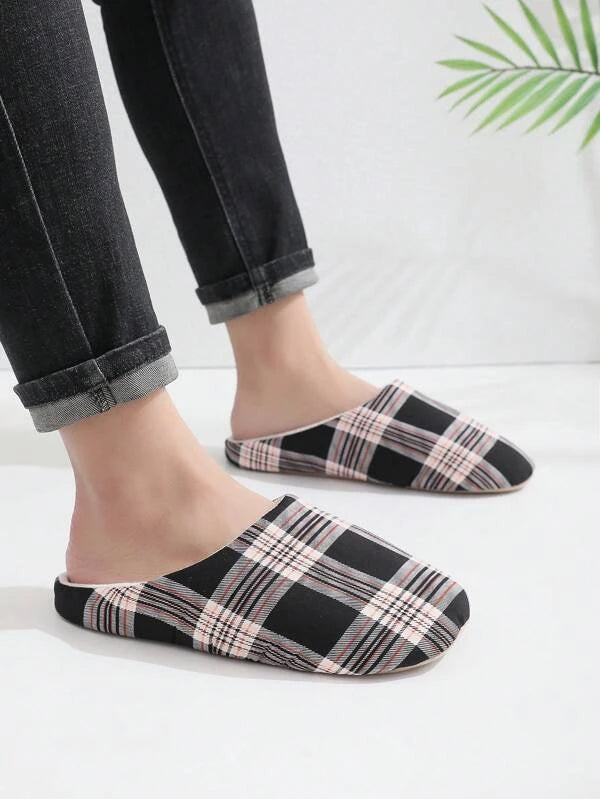 Men Plaid Pattern Bedroom Slippers, Polyester Fashion Slippers