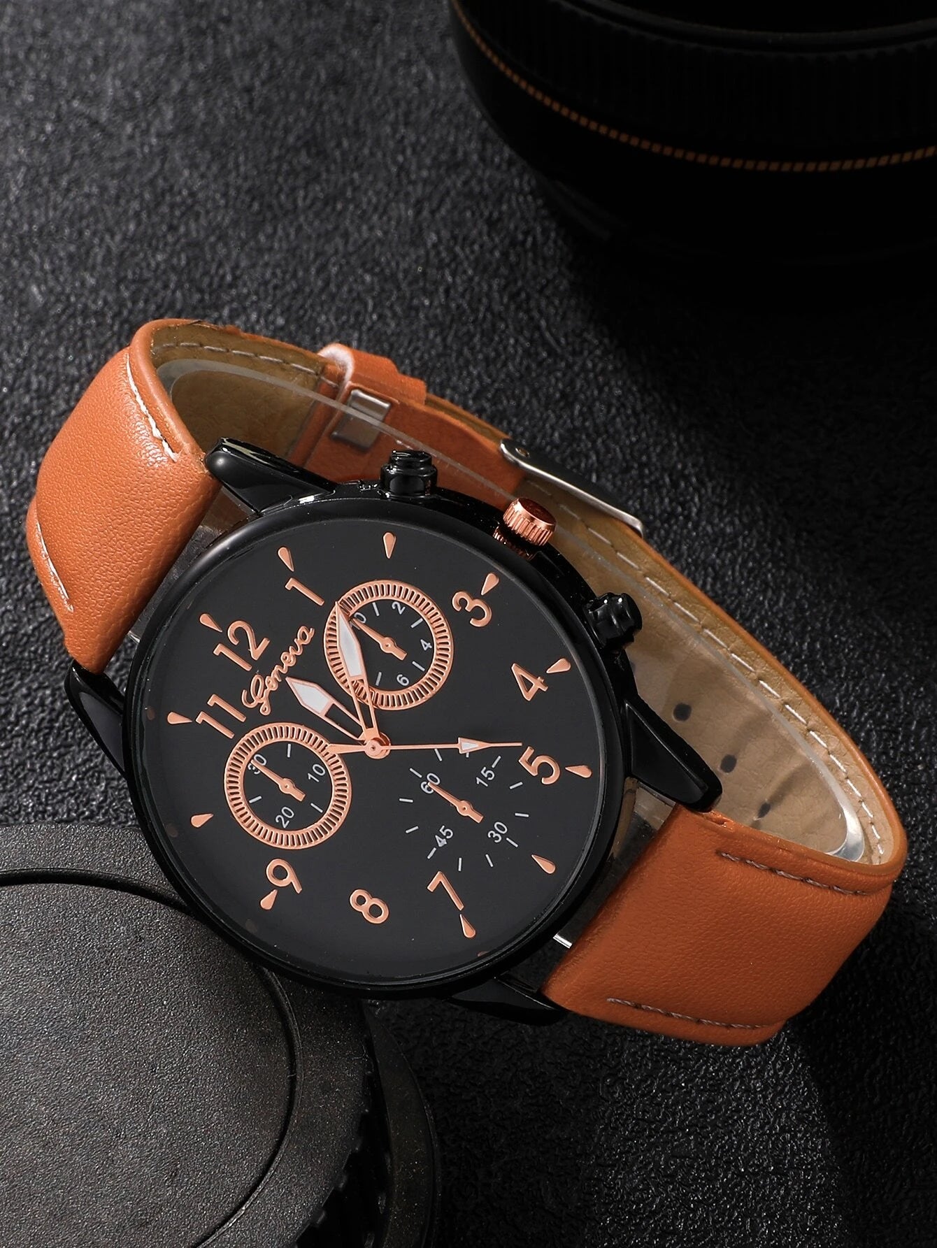 Men Heart Decor Bracelet & Quartz Watch