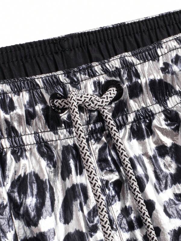 Men Leopard Print Drawstring Waist Swim Trunks