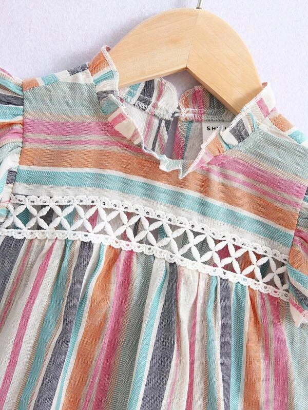 SHEIN Kids SUNSHNE Toddler Girls Striped Print Ruffle Trim Keyhole Back Blouse