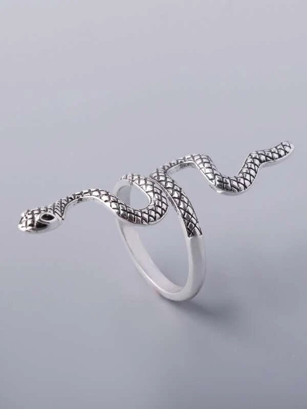 Fashionable and Popular Men Snake Design Ring Alloy for Jewelry Gift and for a Stylish Look