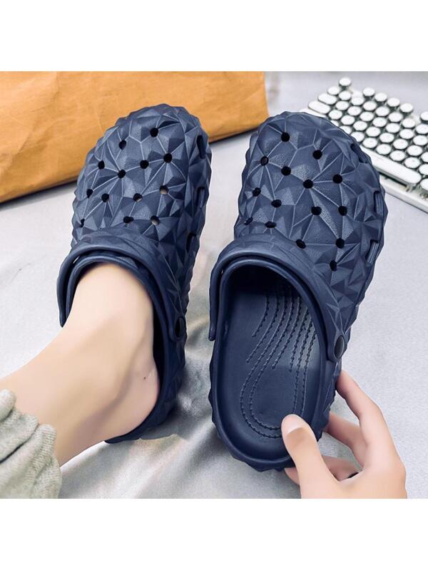 Men Hollow Out Multi-way Wear Non Slip Clogs, Fashionable Outdoor EVA Vented Clogs