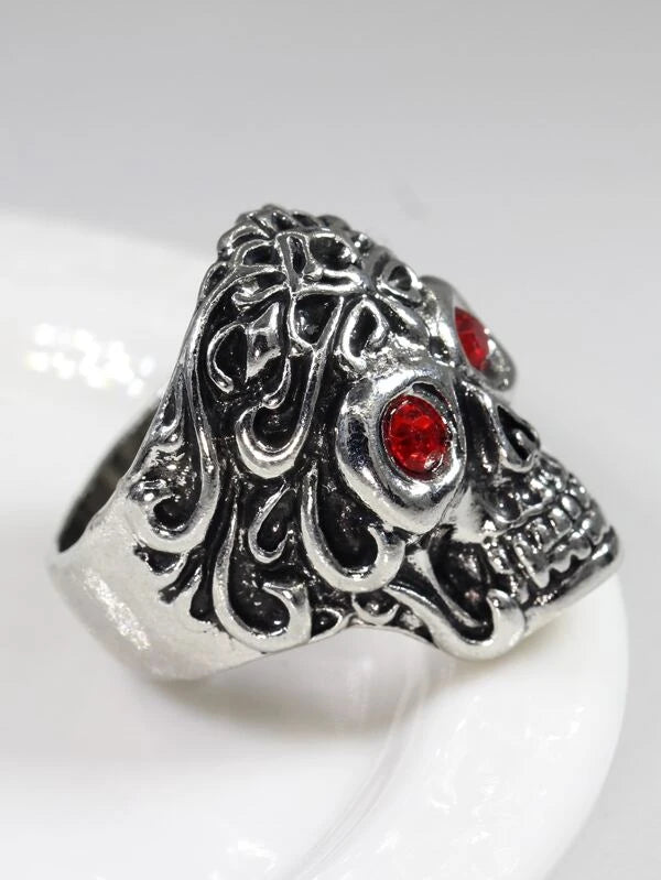 Fashionable and Popular Men Skull Design Ring Alloy for Jewelry Gift and for a Stylish Look