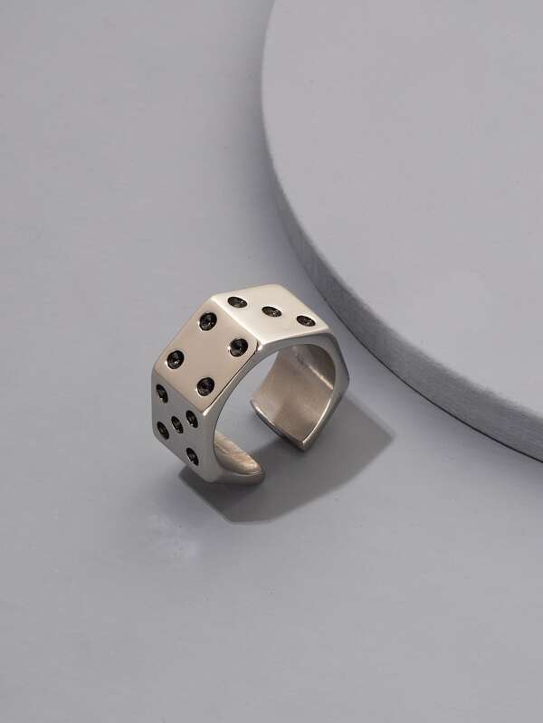 Fashionable and Popular Men Dice Decor Ring Alloy for Jewelry Gift and for a Stylish Look