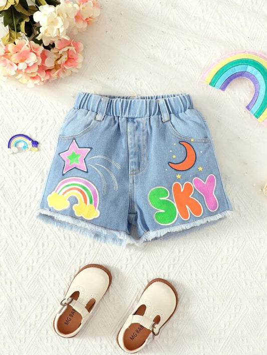 SHEIN Kids SUNSHNE Toddler Girls Letter & Star Print Raw Hem Denim Shorts