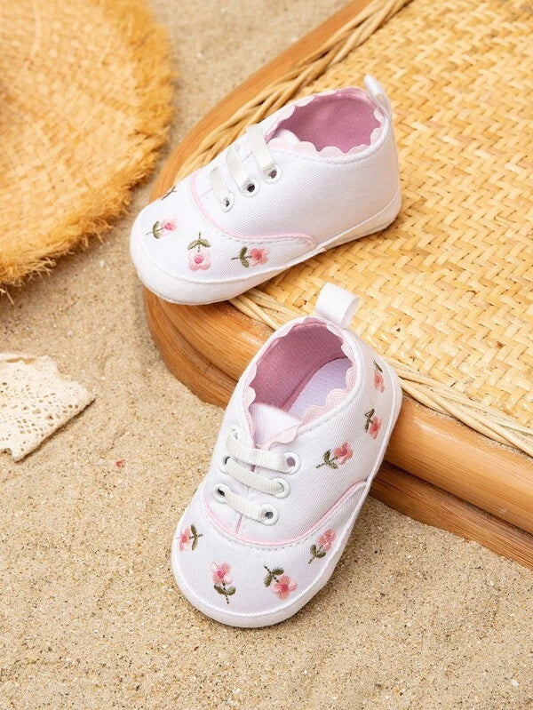 Baby Girls Flower Embroidery Breathable Sneakers