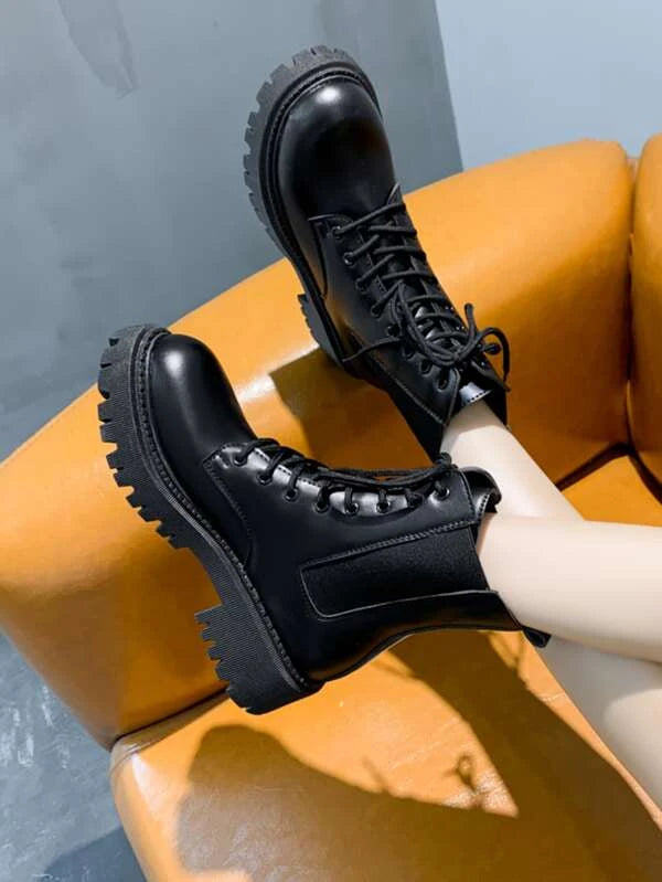 Women Minimalist Black Lace-Up Front Fashion Combat Boots