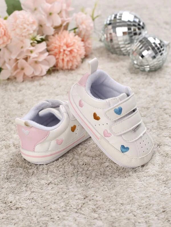 Baby Heart Embroidery Hook-and-loop Fastener Strap Sneakers