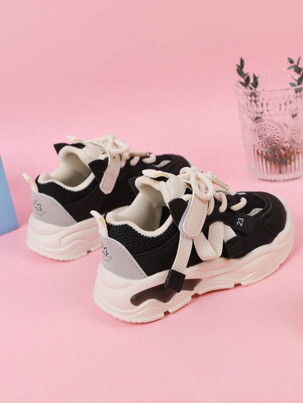 Fashionable Unisex Baby Sports Shoes With Non-slip Soft Sole And Breathable Mesh Upper