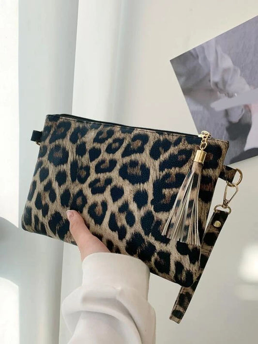 Leopard Tassel Decor Clutch Bag