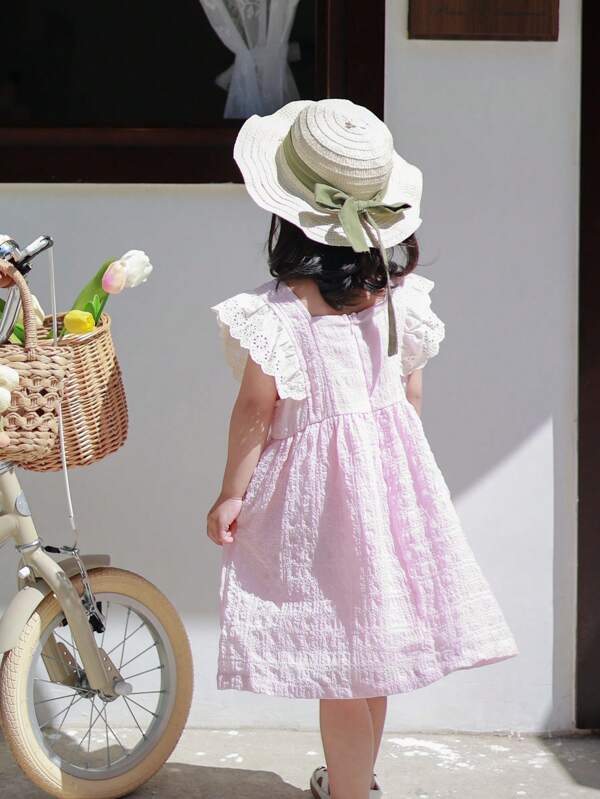 Young Girls' Sweet And Lovely Floral Decor Flutter Sleeve Pink Dress, Casual And Comfortable For Summer