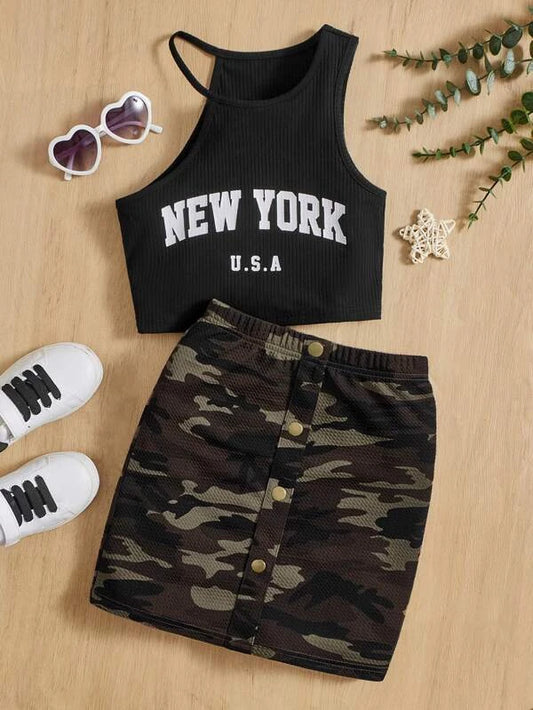 SHEIN Girls Letter Graphic Asymmetrical Neck Tank Top & Camo Print Skirt