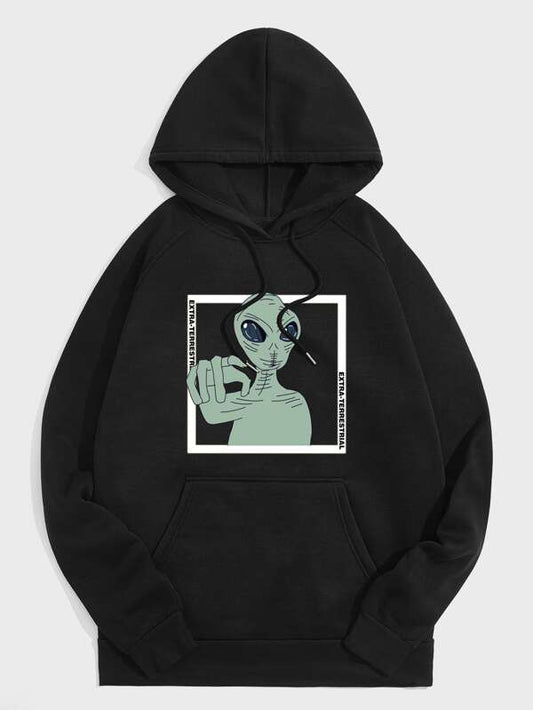 Men Alien & Letter Graphic Raglan Sleeve Drawstring Kangaroo Pocket Hoodie