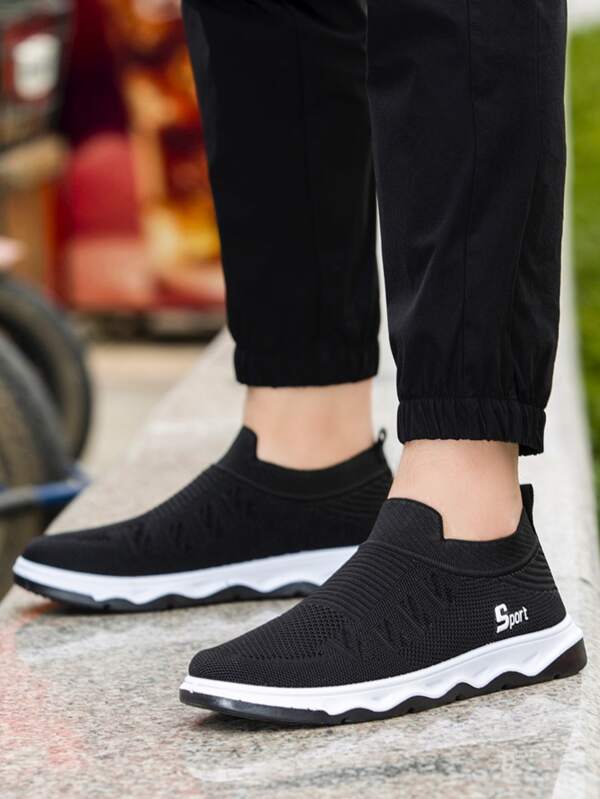 Men's Slip-on Walking Shoes Socks, Breathable & Lightweight