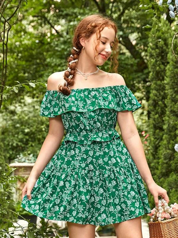 SHEIN Teen Girls Allover Floral Print Off Shoulder Ruffle Trim Top & Skirt