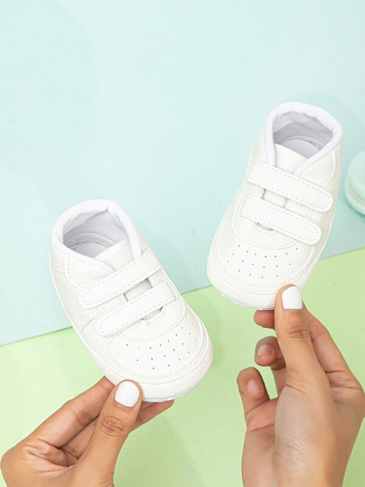 Sporty White Skate Shoes For Baby Boys, Hollow Out Design Hook-and-loop Fastener Sneakers